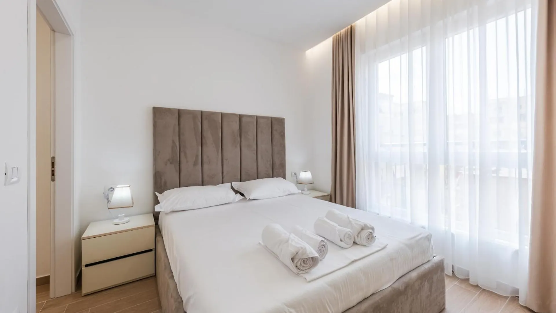 Gallery Apartments By Kondo Stays 地拉那