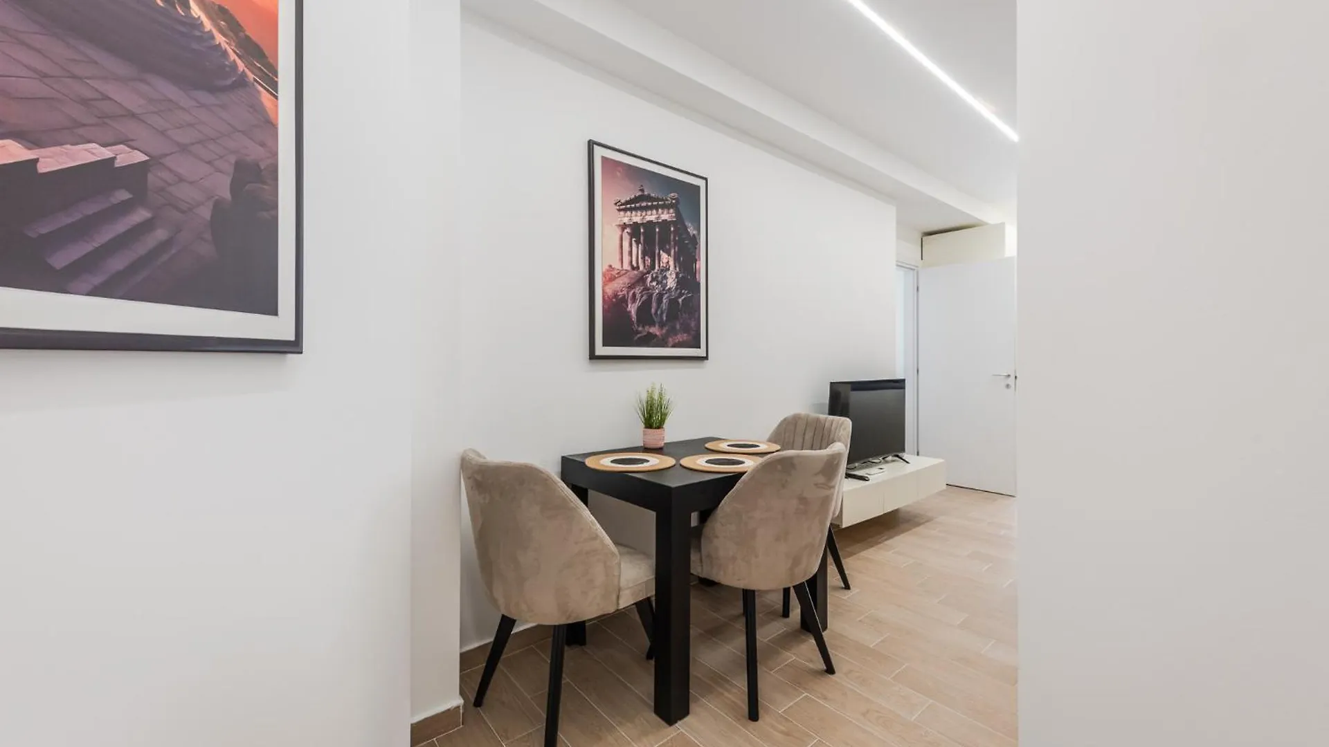 Gallery Apartments By Kondo Stays 地拉那 0*,